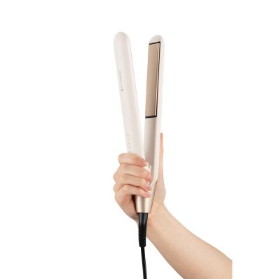 Largeq422s4740sheasoftstraightenerinhand400x400 globalmtc Globalmtc